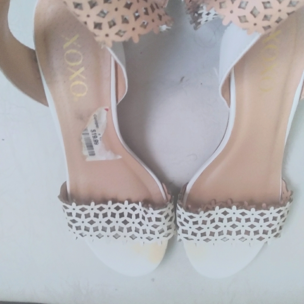 Sandals Size 7 1/2 Ladies